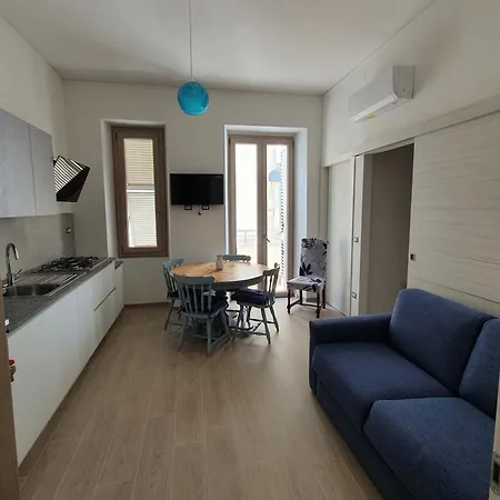 Apartment Illy House *