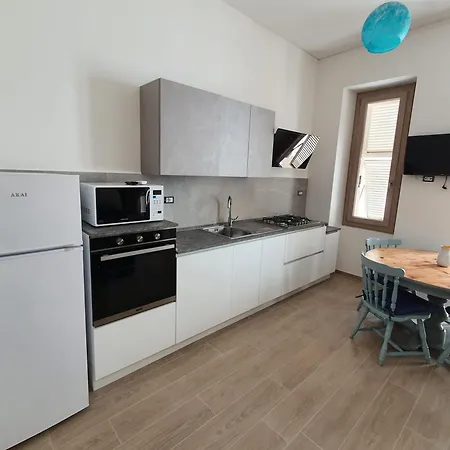 Illy House Apartamento *