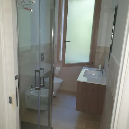 Illy House Apartment *